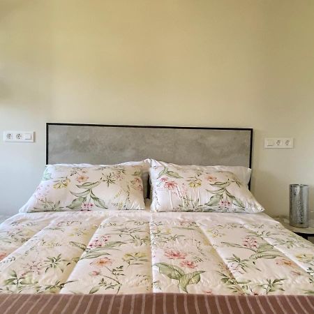 Apartamentos Turisticos Villacordido Villaframil Ribadeo Esterno foto