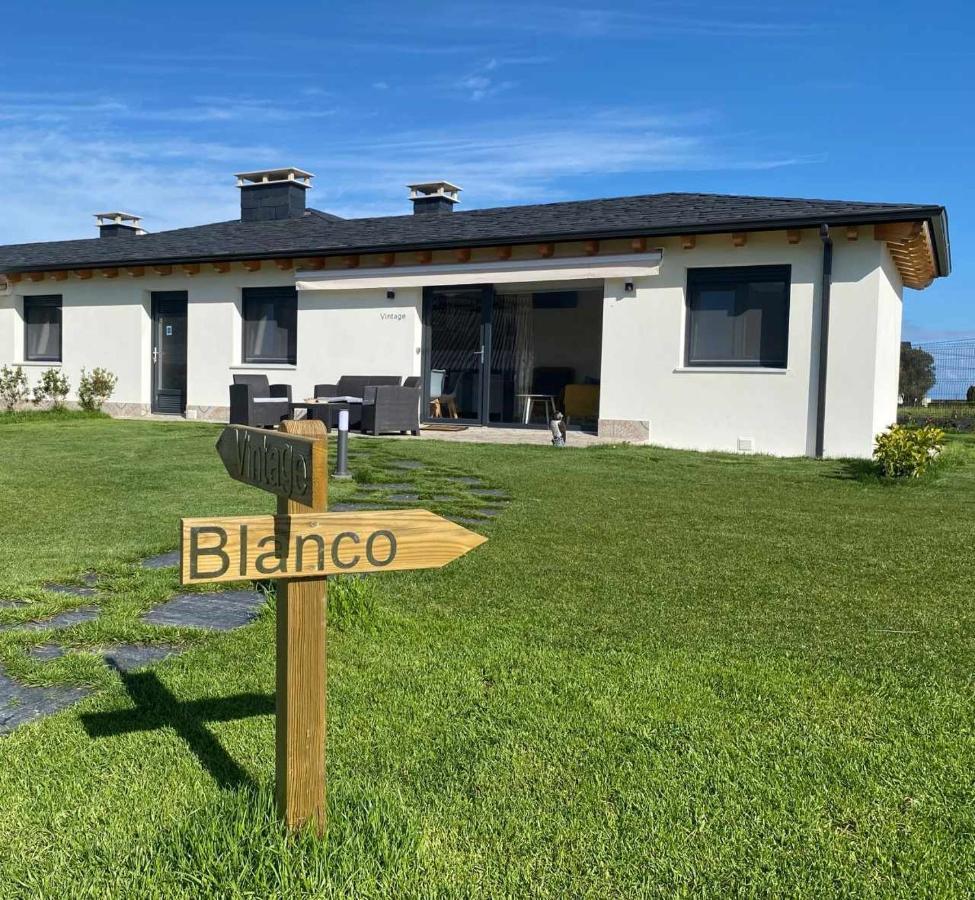 Apartamentos Turisticos Villacordido Villaframil Ribadeo Esterno foto